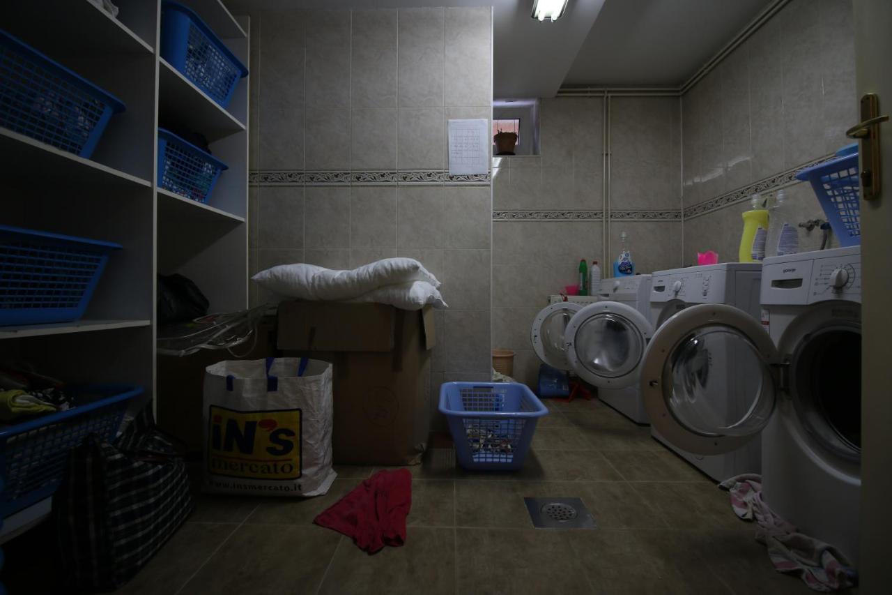 Hostel Teresianum Aleksinac Bagian luar foto