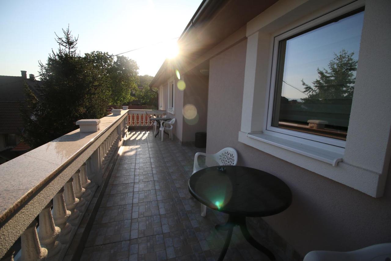 Hostel Teresianum Aleksinac Bagian luar foto