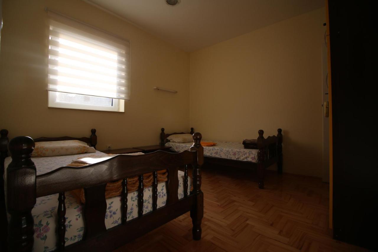 Hostel Teresianum Aleksinac Bagian luar foto